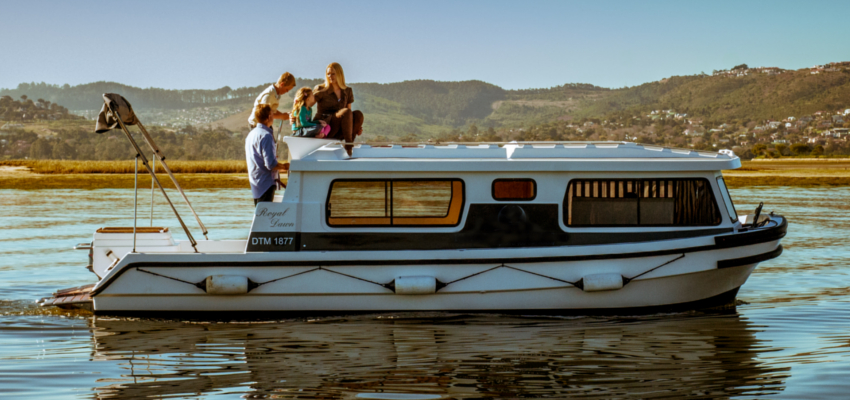 Houseboat Hire Knysna2